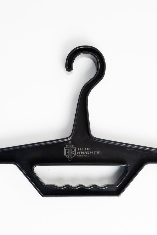 KNIGHT ARMOR HANGER