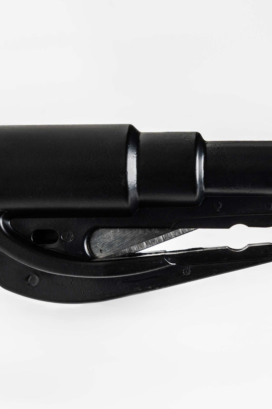SEAT BELT CUTTER AND GLASS BRAKER